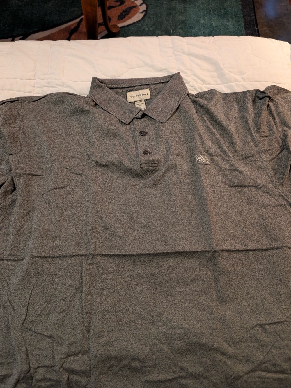 Men’s polo